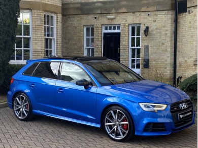 Audi S3 2.0 TFSI Black Edition Sportback 5dr Petrol S Tronic quattro Euro 6 (310 ps)